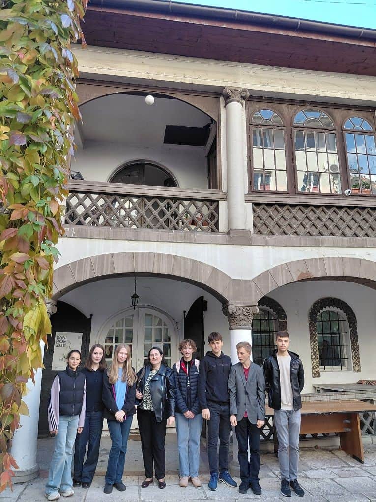 OKTOBAR - MJESEC KNJIGE | Treća gimnazija Sarajevo