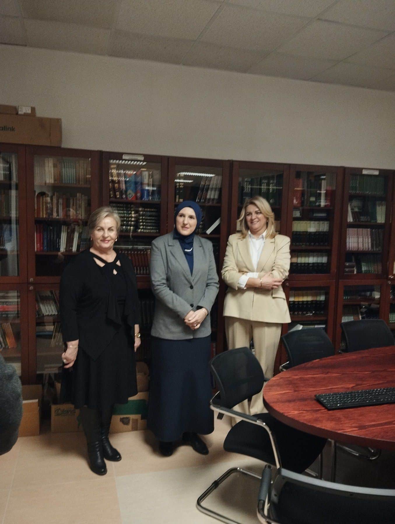 POSJETA MINISTRICE ZA ODGOJ I OBRAZOVANJE KANTONA SARAJEVO TREĆOJ GIMNAZIJI | Treća gimnazija Sarajevo