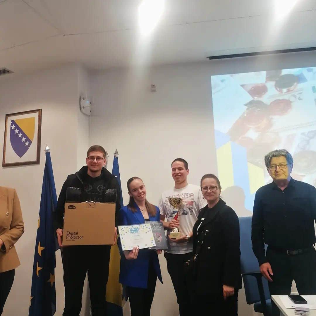 Osvojeno prvo mjesto na debatnom takmičenju povodom Svjetske sedmice novca u organizaciji Centralne banke BiH | Treća gimnazija Sarajevo