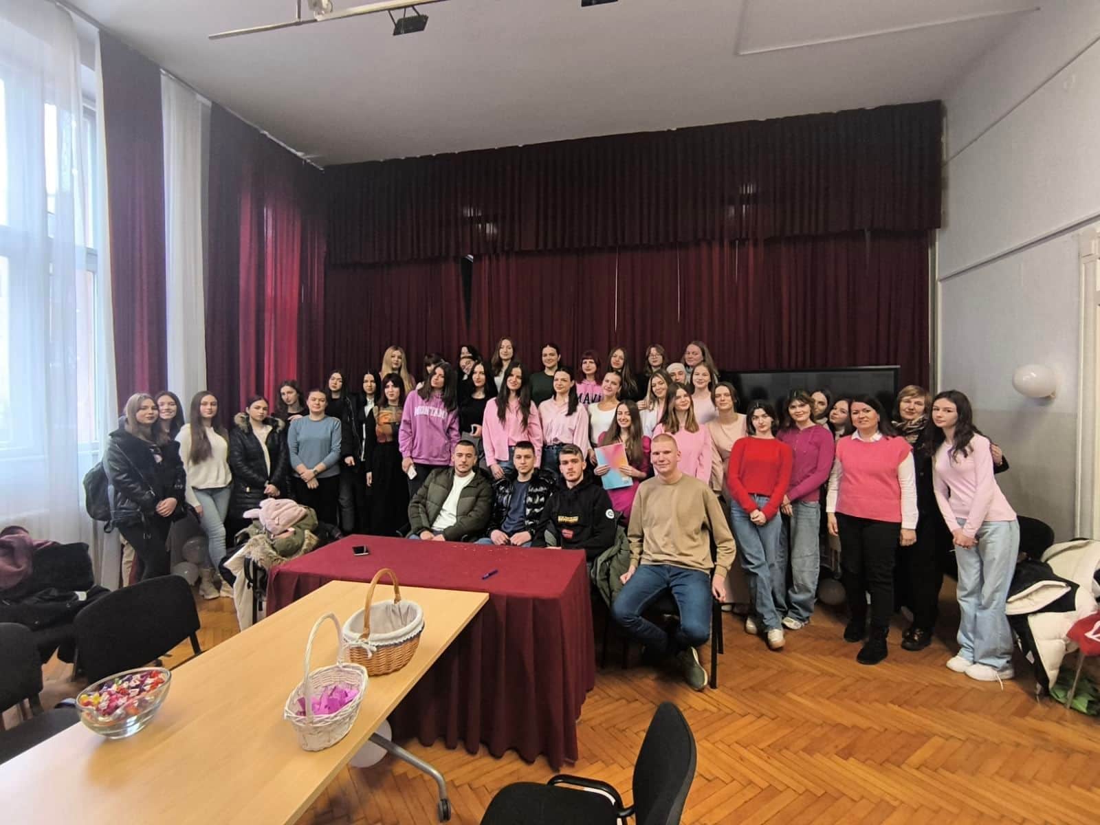 Okrugli sto – Međunarodni dan prevencije vršnjačkog nasilja | Treća gimnazija Sarajevo